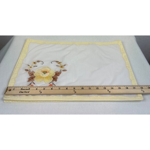 Vintage Hand-Embroidered Floral Linen Placemats Set Of 4 Yellow Brown Orange - Picture 9 of 11